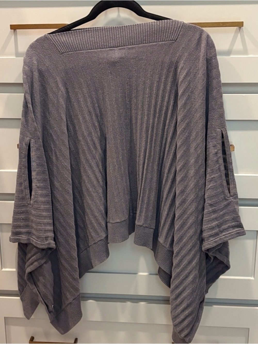 Women's Lightweight Open-Front Draped Sweater in Gray